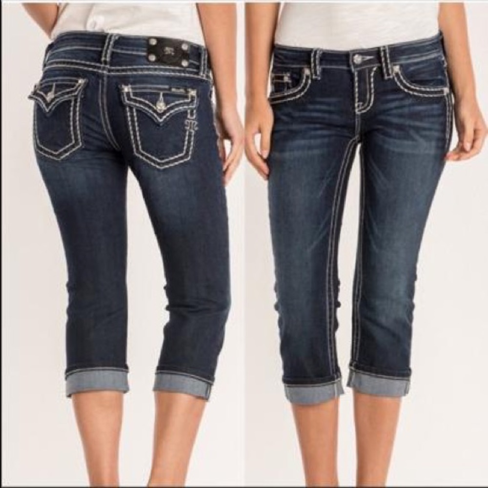NWT Miss Me Classic Cool Big Stitch Capri